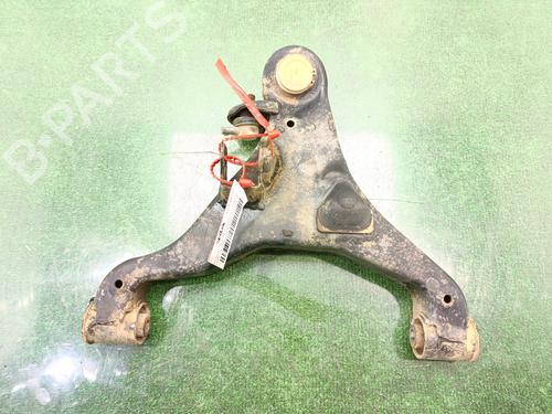Used Right front suspension arm NISSAN NAVARA NP300 (D40) 2.5 dCi 4WD (D40TT, D40T, D40M, D40BB) (190 hp) 28964645
