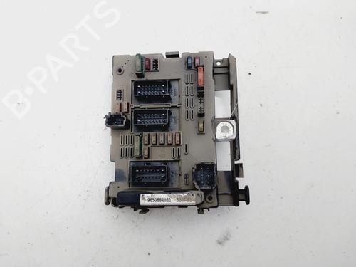 Andre PEUGEOT 307 (3A/C) 1.6 16V (109 hp) 28099650