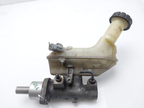 Used Brake master cylinder NISSAN NOTE (E11, NE11) 1.4 (88 hp) 17518719