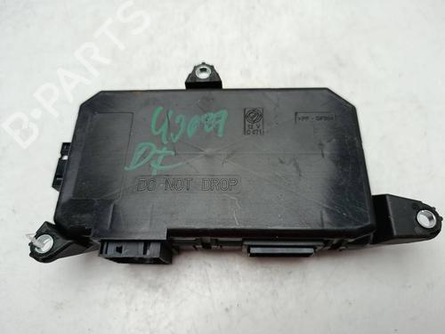 Used Electronic module Electronic module ALFA ROMEO 159 (939_) 2.4 JTDM (939AXD12, 939AXD1B) (200 hp) 40082136 40082136