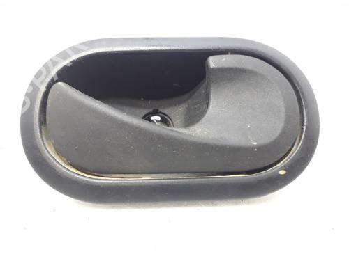Used Front right interior door handle RENAULT CLIO III (BR0/1, CR0/1) 1.5 dCi (C/BR0G, C/BR1G) (68 hp) 12404383