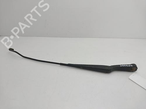 Used Front windshield wiper arm Front windshield wiper arm LAND ROVER FREELANDER I (L314) 2.0 DI 4x4 (98 hp) 33411581 33411581