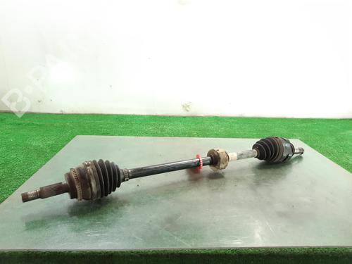 Used Right front driveshaft TOYOTA COROLLA Verso (ZER_, ZZE12_, R1_) 1.8 (ZNR11_, ZNR11R) (129 hp) 9855020