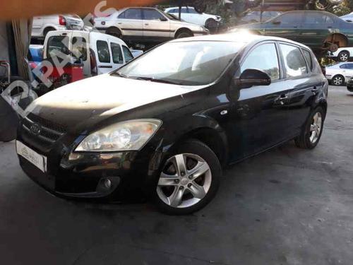 Used Parts KIA CEE'D Hatchback (ED)  1.6 CRDi 90  923940