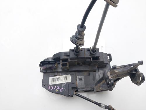 Front left lock HYUNDAI SANTA FÉ II (CM) 2.2 CRDi 4x4 | BP16710200C98 