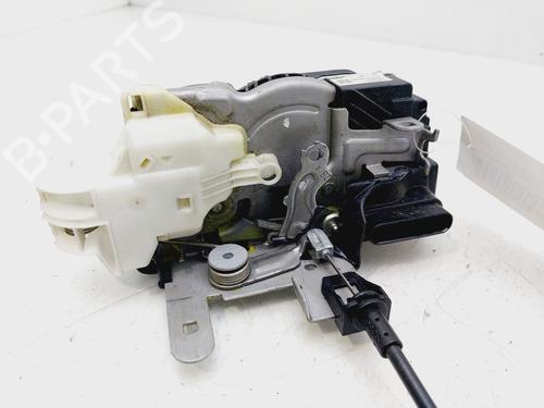 Front right lock VOLVO V40 Hatchback (525) D2 | BP29585821C97
