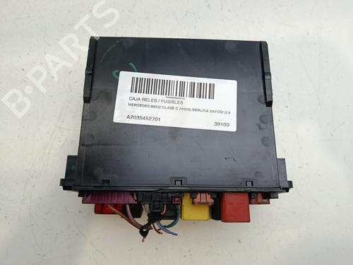 Used Fuse box MERCEDES-BENZ C-CLASS (W203) [2000-2007]  29010034