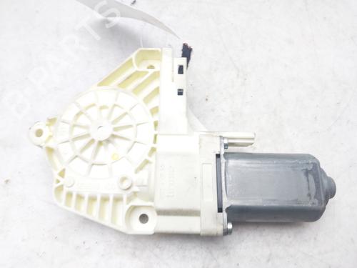Left rear window motor LAND ROVER RANGE ROVER SPORT I (L320) 3.6 D 4x4 | BP13216029E23 