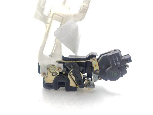 Rear left lock HYUNDAI SANTA FÉ I (SM) 2.4 16V 4x4 | BP23118637C100 
