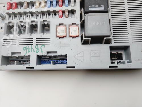 Sikringsdose JAGUAR XF I (X250) 2.7 D | BP29956545E1 