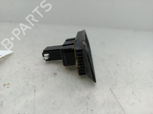 Licence plate light MERCEDES-BENZ C-CLASS Coupe (CL203) C 180 Kompressor (203.746) | BP31012884I40