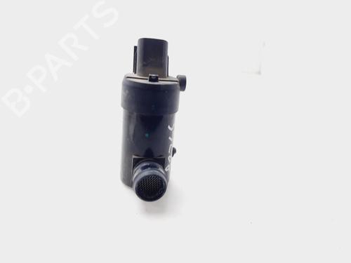 Used Washer pump HYUNDAI i30 FASTBACK (PDE, PDEN) [2017-2025]  22552790
