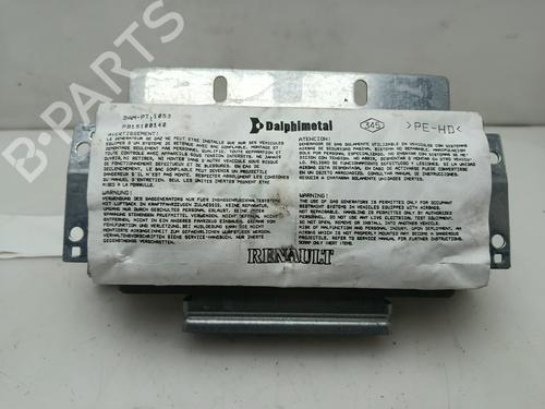 Used Passenger airbag RENAULT CLIO III Grandtour (KR0/1_) 1.5 dCi (KR0F) (86 hp) 30486982