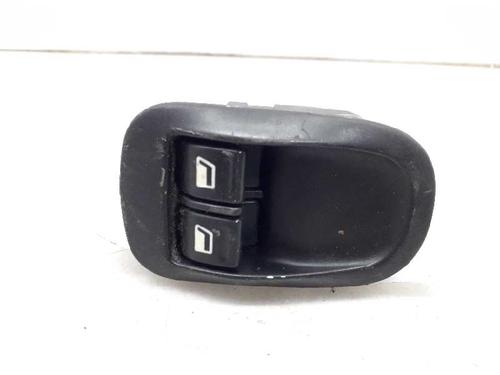 Used Left front window switch PEUGEOT 206 Hatchback (2A/C) 1.4 LPG (75 hp) 2889347