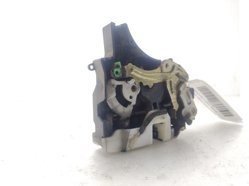 Rear left lock MITSUBISHI GRANDIS (NA_W) 2.0 DI-D (NA8W) | BP29519976C100 