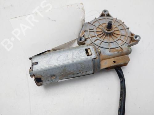 Used Rear wiper motor MERCEDES-BENZ VITO Van (W638) 108 D 2.3 (638.064, 638.068) (79 hp) 18857558