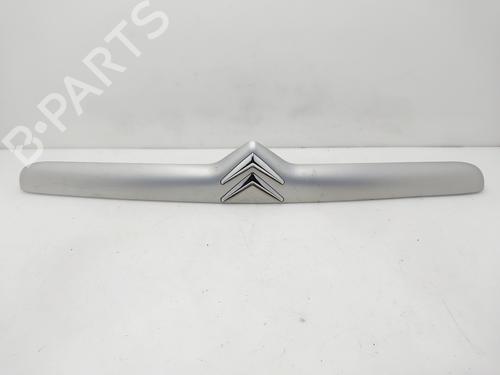 Used Tailgate handle CITROËN XSARA Coupe (N0) 1.4 HDi (68 hp) 31636275