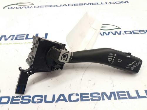 Used Steering column stalk SEAT LEON (1P1) 1.9 TDI (105 hp) 2873488