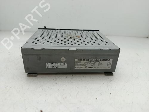 Used Radio AUDI A6 C6 (4F2) [2004-2011]  31597957