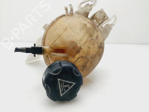Used Expansion tank PEUGEOT 208 I (CA_, CC_) [2012-2021]  23898424