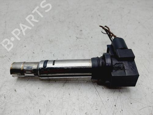 Used Ignition coil VW POLO IV (9N_, 9A_) 1.2 12V (64 hp) 28723808