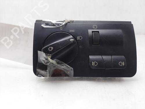 Used Headlight switch BMW X5 (E53) 3.0 d (184 hp) 17182469