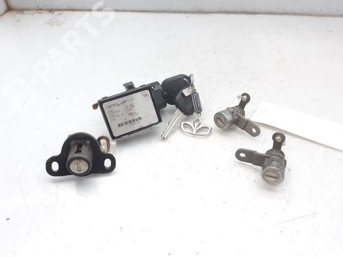 Used Ignition barrel Ignition barrel DAEWOO NUBIRA Saloon (J200) 1.6 (109 hp) 9520558 9520558