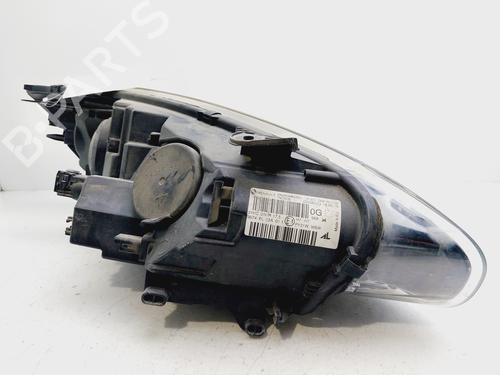 Left headlight RENAULT MEGANE III Hatchback (BZ0/1_, B3_) 1.2 TCe (BZ2B, BZ11) | BP29464042C28 