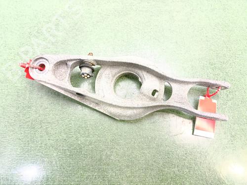 Used Left rear suspension arm Left rear suspension arm HONDA LEGEND IV (KB_) 3.5 V6 4WD (KB1) (295 hp) 33676688 33676688