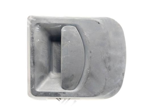 front-right-exterior-door-handle-iveco-daily-iii-van-1999-2000-2001-2002-2003-2004-2005-2006-2007-2008-2009-32986218 main image