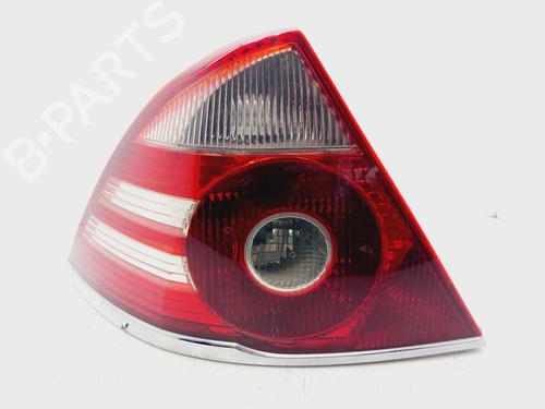 Used Left taillight FORD MONDEO III Saloon (B4Y) 2.0 16V TDDi / TDCi (115 hp) 30091008