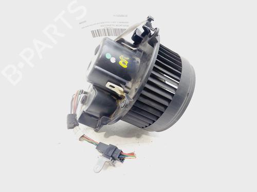 Heater blower motor MERCEDES-BENZ C-CLASS (W203) C 220 CDI (203.006) | BP21185946M62 
