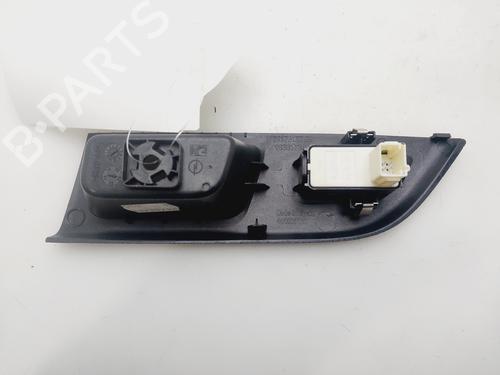Right rear window switch OPEL CORSA F (P2JO) | BP33232040I28 - Image 4