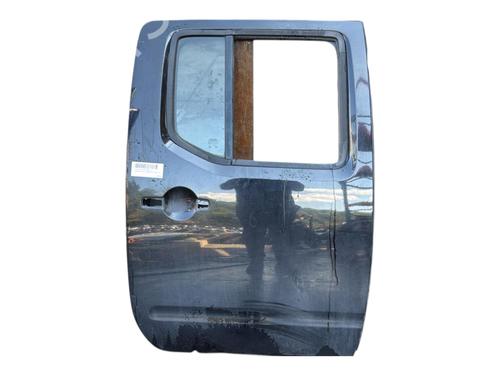 Used Right rear door NISSAN NAVARA NP300 (D40) 2.5 dCi 4WD (171 hp) 29727302