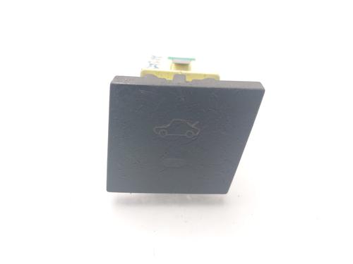 Used Switch Switch OPEL OMEGA B (V94) 2.5 TD (F69, M69, P69) (130 hp) 34365982 34365982