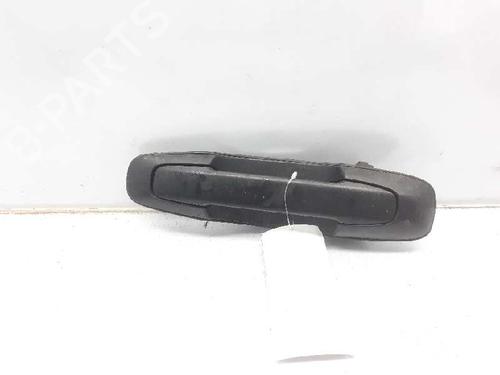 Used Front left exterior door handle SUZUKI GRAND VITARA I (FT, HT) 2.0 HDI 110 16V 4x4 (SQ420D, TD83V) (109 hp) 6590962