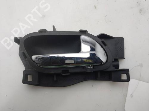 Used Front right interior door handle Front right interior door handle 38759429 38759429
