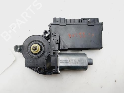 Used Right front window motor AUDI A4 B7 (8EC) 2.0 TDI 16V (140 hp) 30974377
