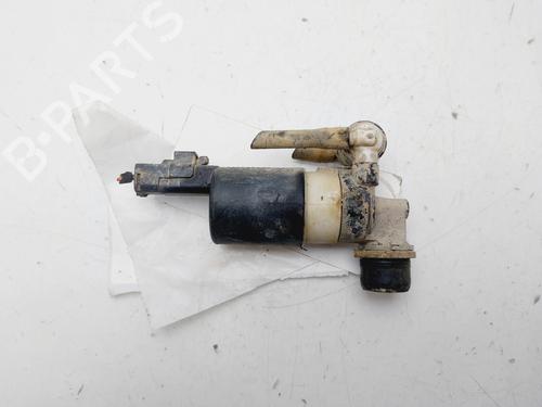 Used Washer pump RENAULT MEGANE III Hatchback (BZ0/1_, B3_) 1.6 16V (BZ1B, BZ1H) (110 hp) 22600705