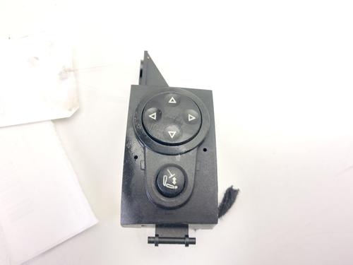 Used Switch Switch VW TOUAREG (7LA, 7L6, 7L7) 5.0 V10 TDI (313 hp) 33930107 33930107