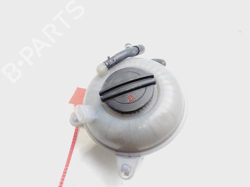 Expansion tank AUDI A3 (8V1, 8VK) 2.0 TDI 5Q0121407A |