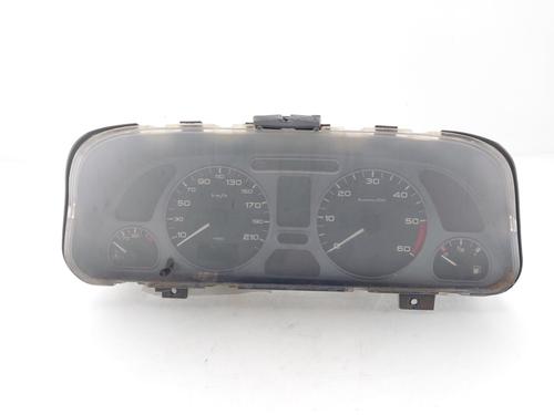 Used Instrument cluster Instrument cluster PEUGEOT 306 (7B, N3, N5) [1993-2003] 33842247 33842247