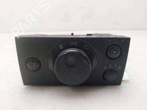 Used Headlight switch Headlight switch 37170804 37170804