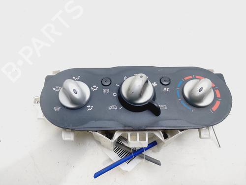 Used Climate control RENAULT TWINGO II (CN0_) 1.2 16V (CN0K, CN0V, CN0A) (76 hp) 31265494