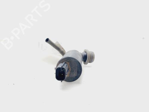 Washer pump TOYOTA AVENSIS (_T25_) 2.0 VVT-i (AZT250_, AZT250R) | BP19694027E24 