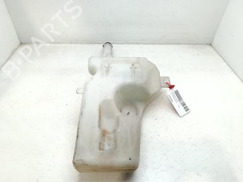 Used Windscreen washer tank Windscreen washer tank 37026480 37026480