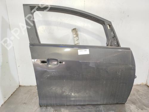Used Right front door Right front door 37434487 37434487