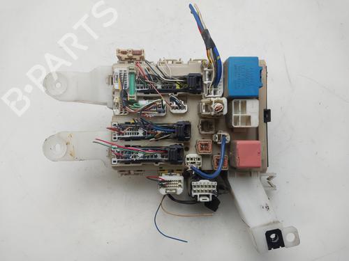 Used Fuse box Fuse box 37702940 37702940