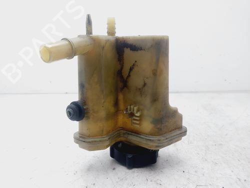 Réservoir de direction assistée FORD FIESTA V (JH_, JD_) 1.4 16V | BP26946407M117