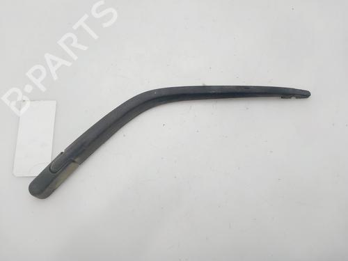 Used Rear windshield wiper arm RENAULT CLIO I (B/C57_, 5/357_) 1.2 (5/357Y, 5/357K) (58 hp) 30204230